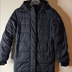 Athleta girls goose down  Classic Black Puffer Jacket